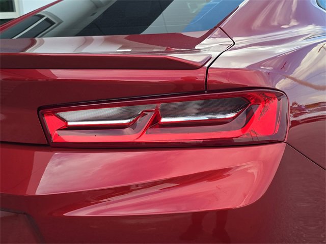 2017 Chevrolet Camaro 2LT photo 7