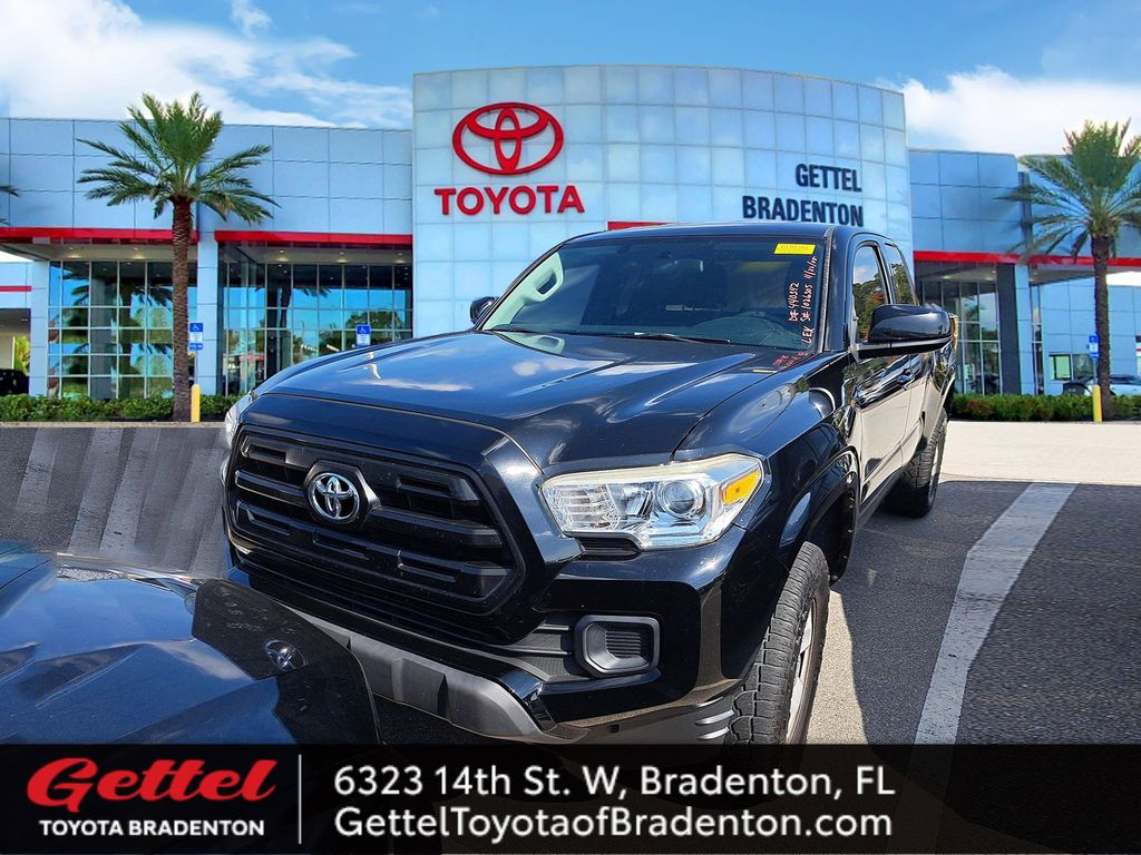 2017 Toyota Tacoma SR
