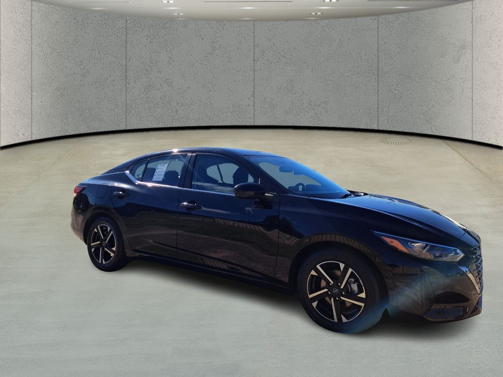 2024 Nissan Sentra SV photo 3