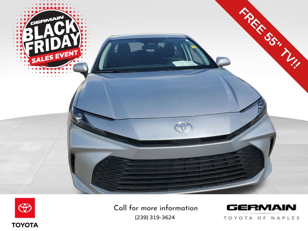 2025 Toyota Camry LE photo 3