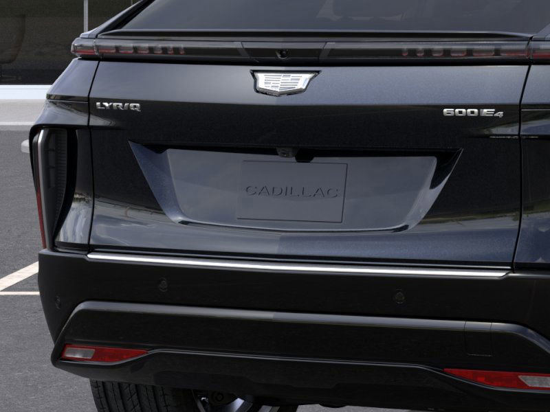 2025 Cadillac Lyriq Luxury photo 13