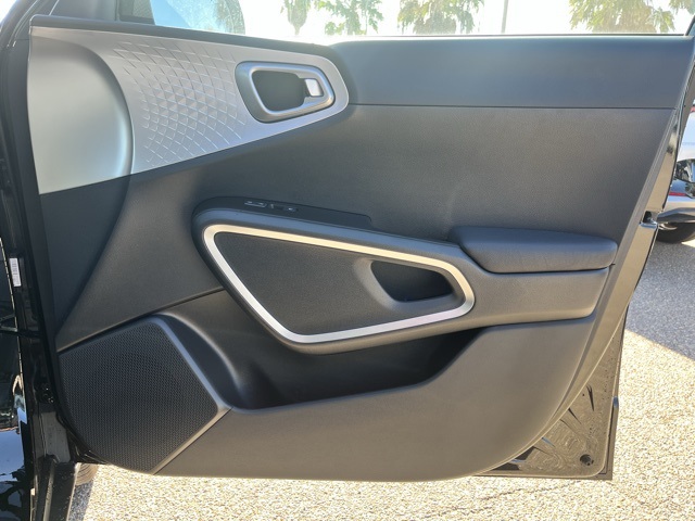 2025 Kia Soul LX S photo 22