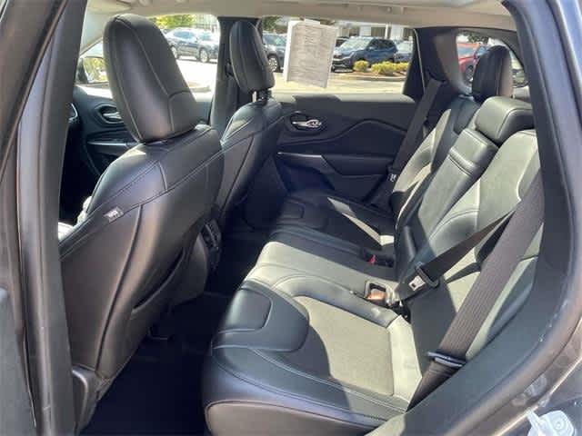 2019 Jeep Cherokee Latitude photo 16