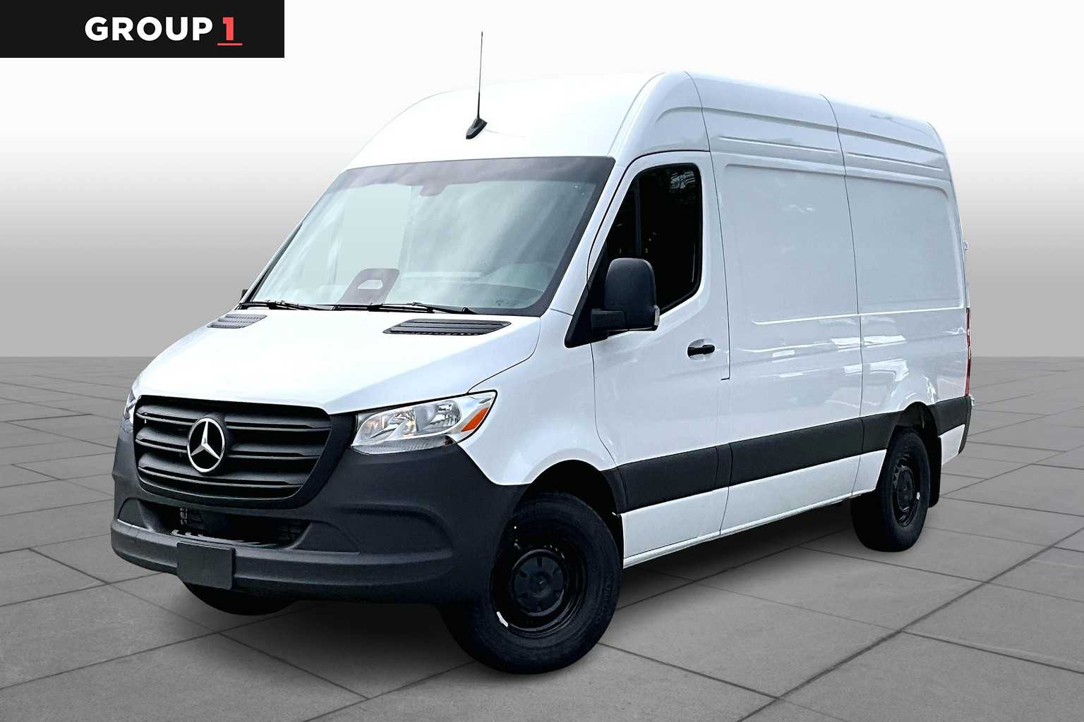 2025 Mercedes-Benz Sprinter Cargo Van Base's photo