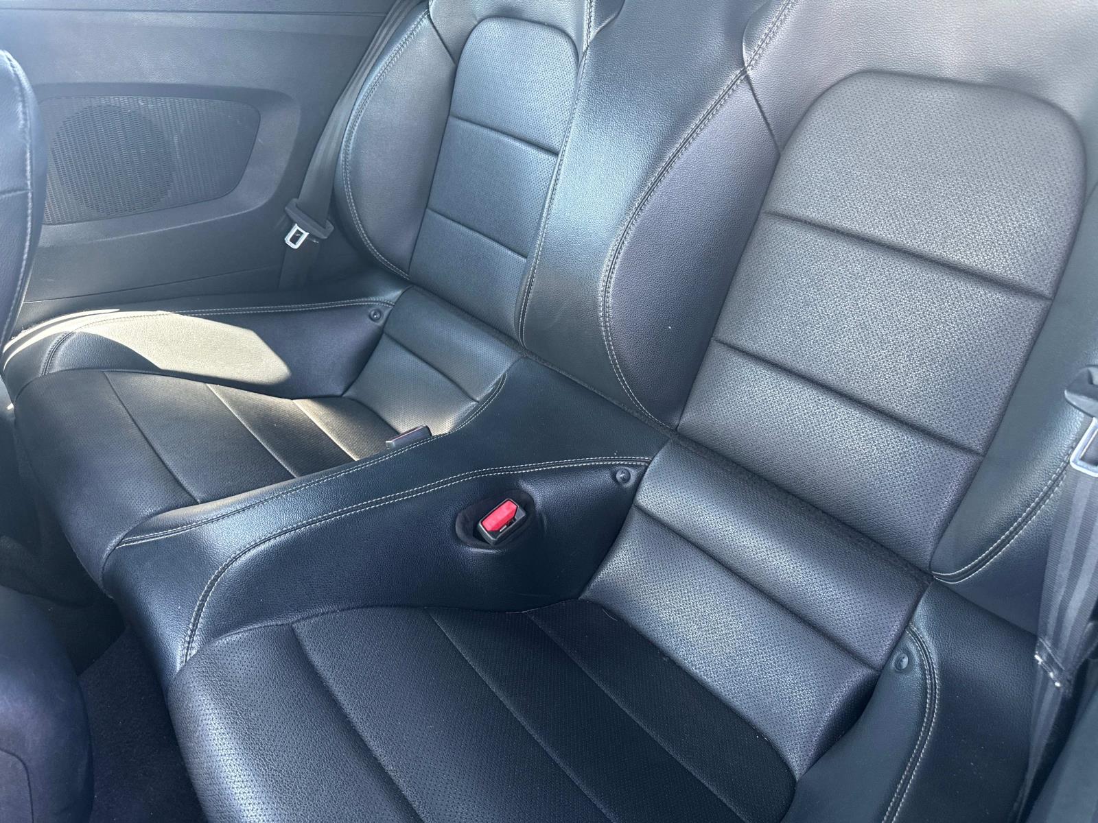 2022 Ford Mustang EcoBoost Premium photo 20