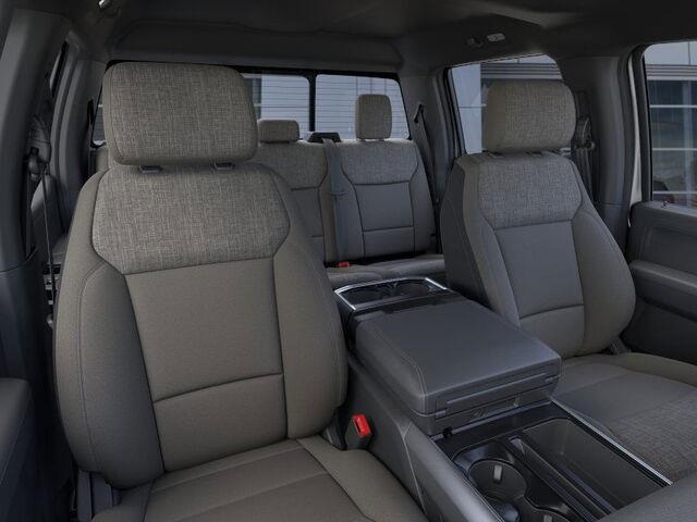 2025 Ford F-150 XLT photo 9