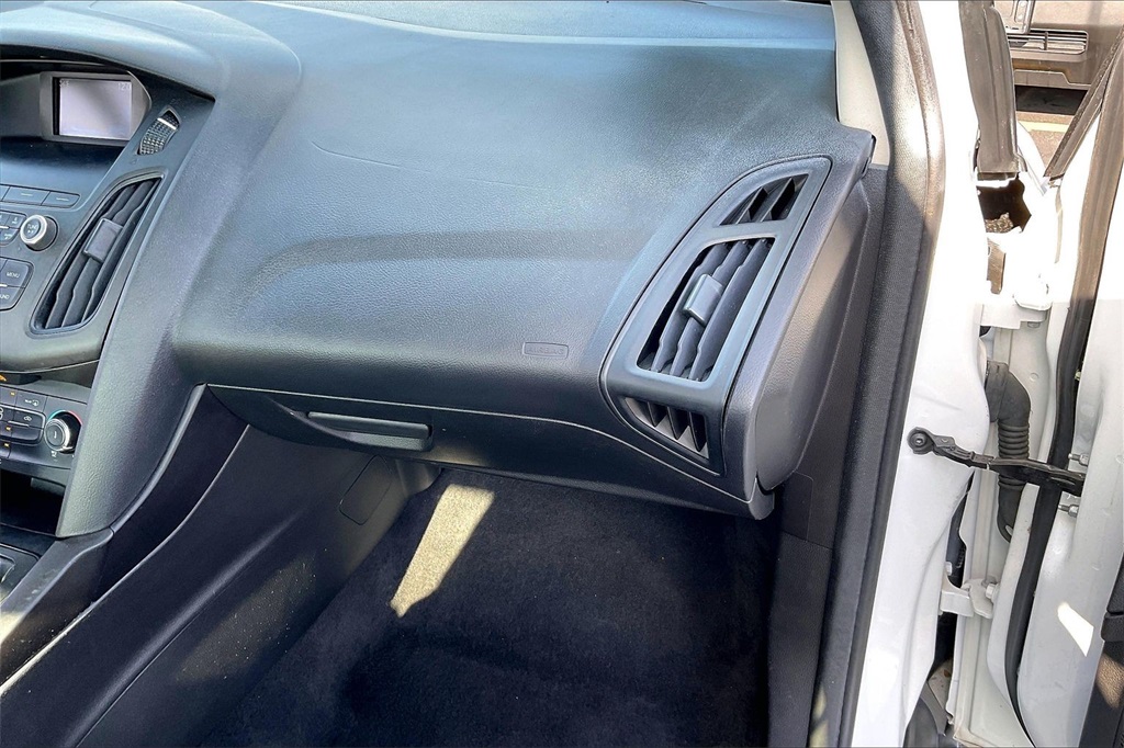 2018 FORD FOCUS - Image 13