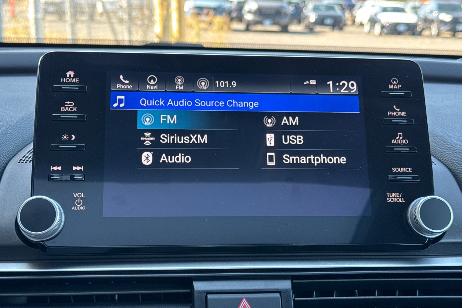 2022 Honda Accord Touring 2.0T photo 17