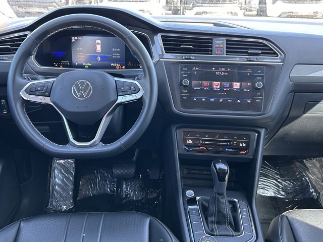 2022 Volkswagen Tiguan SE photo 21