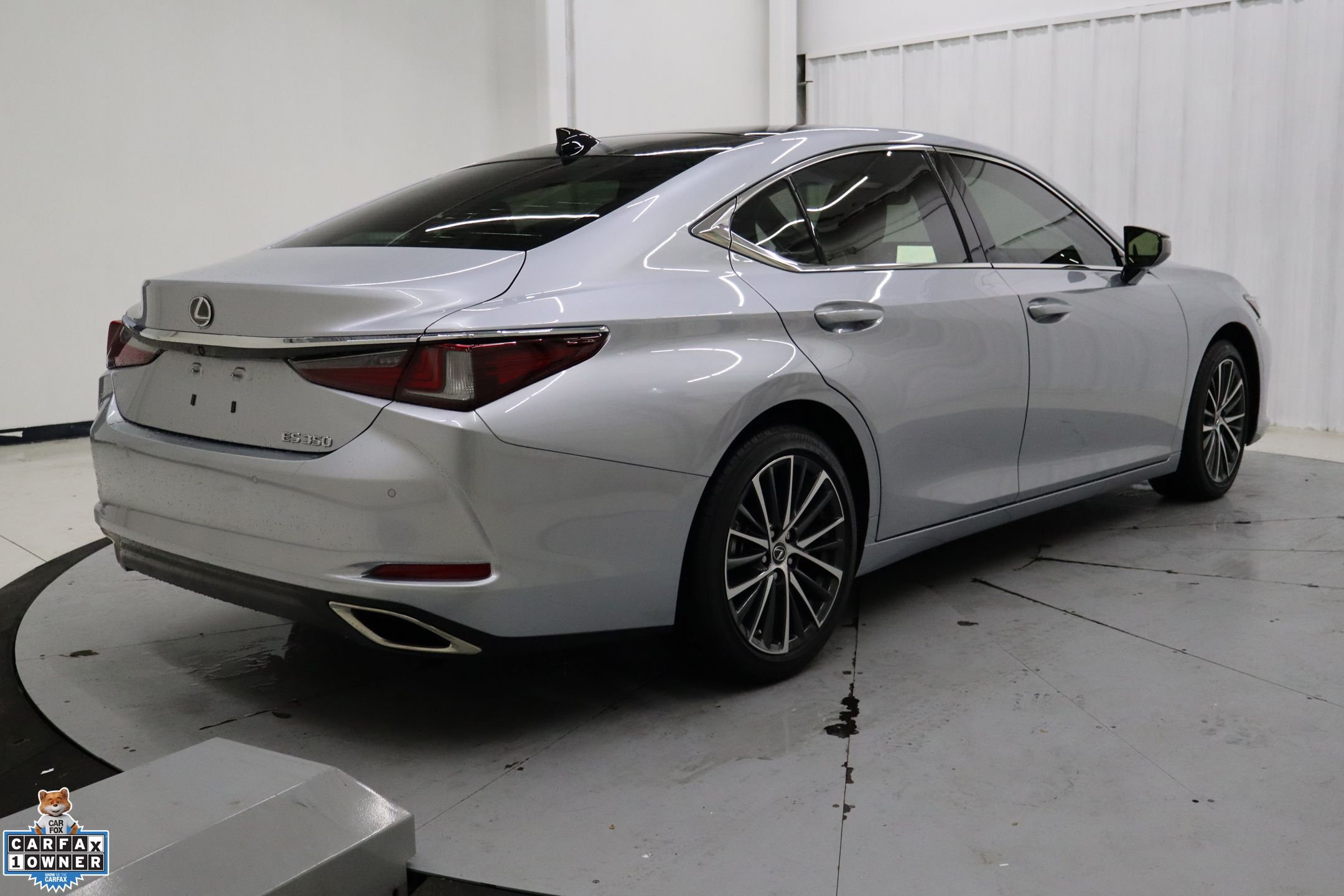 2025 Lexus ES 350 Premium photo 3