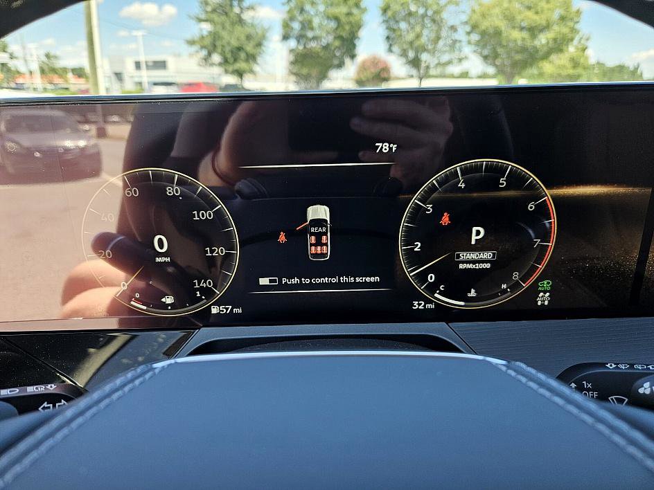 2025 Infiniti QX80 Sensory photo 23