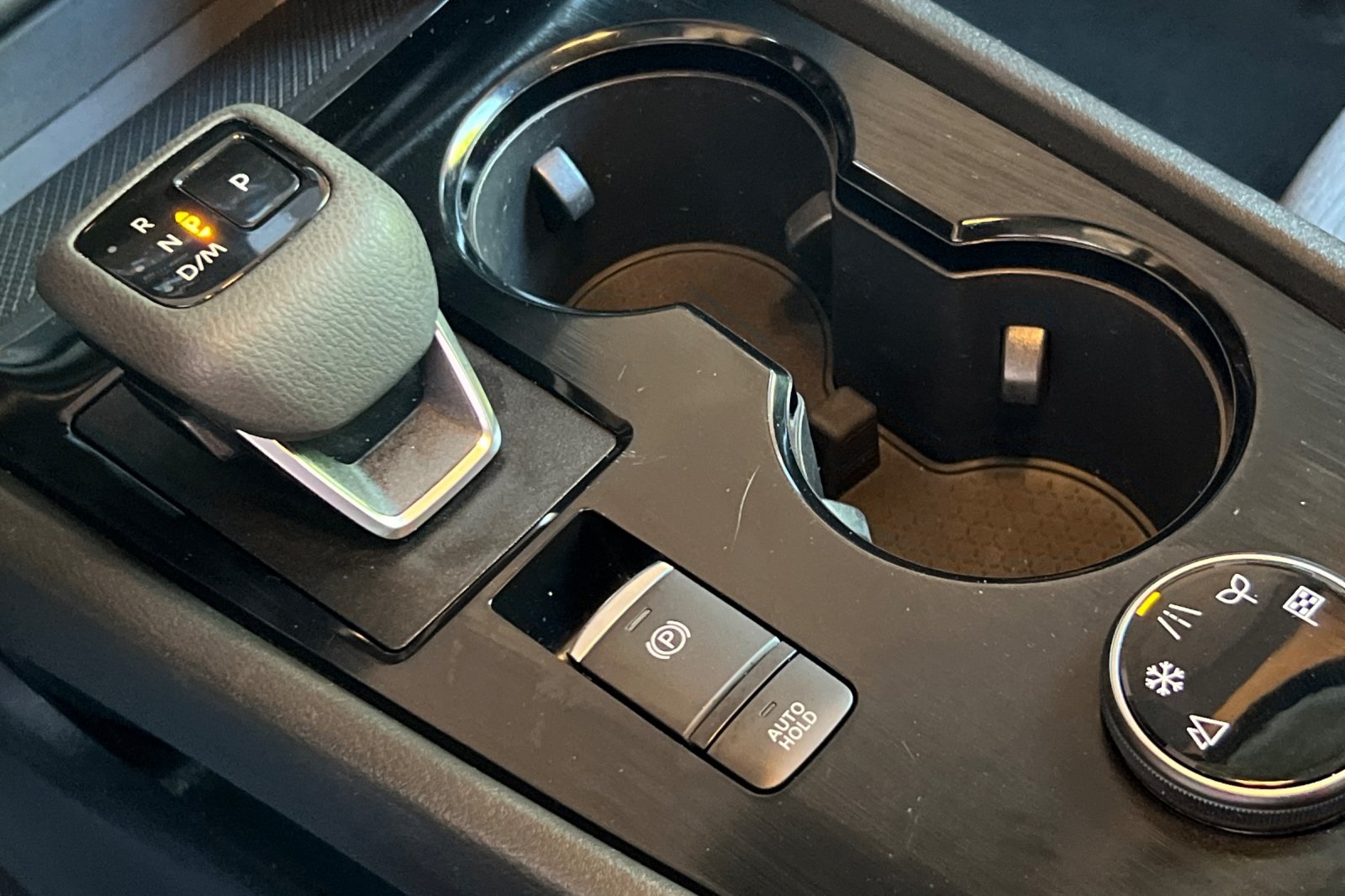 2023 Nissan Rogue SV photo 20