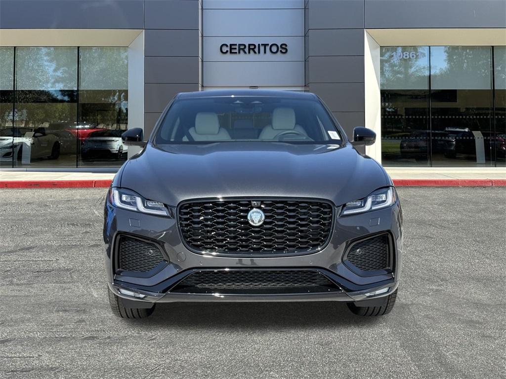 2026 Jaguar F-PACE P250 R-Dynamic S photo 2