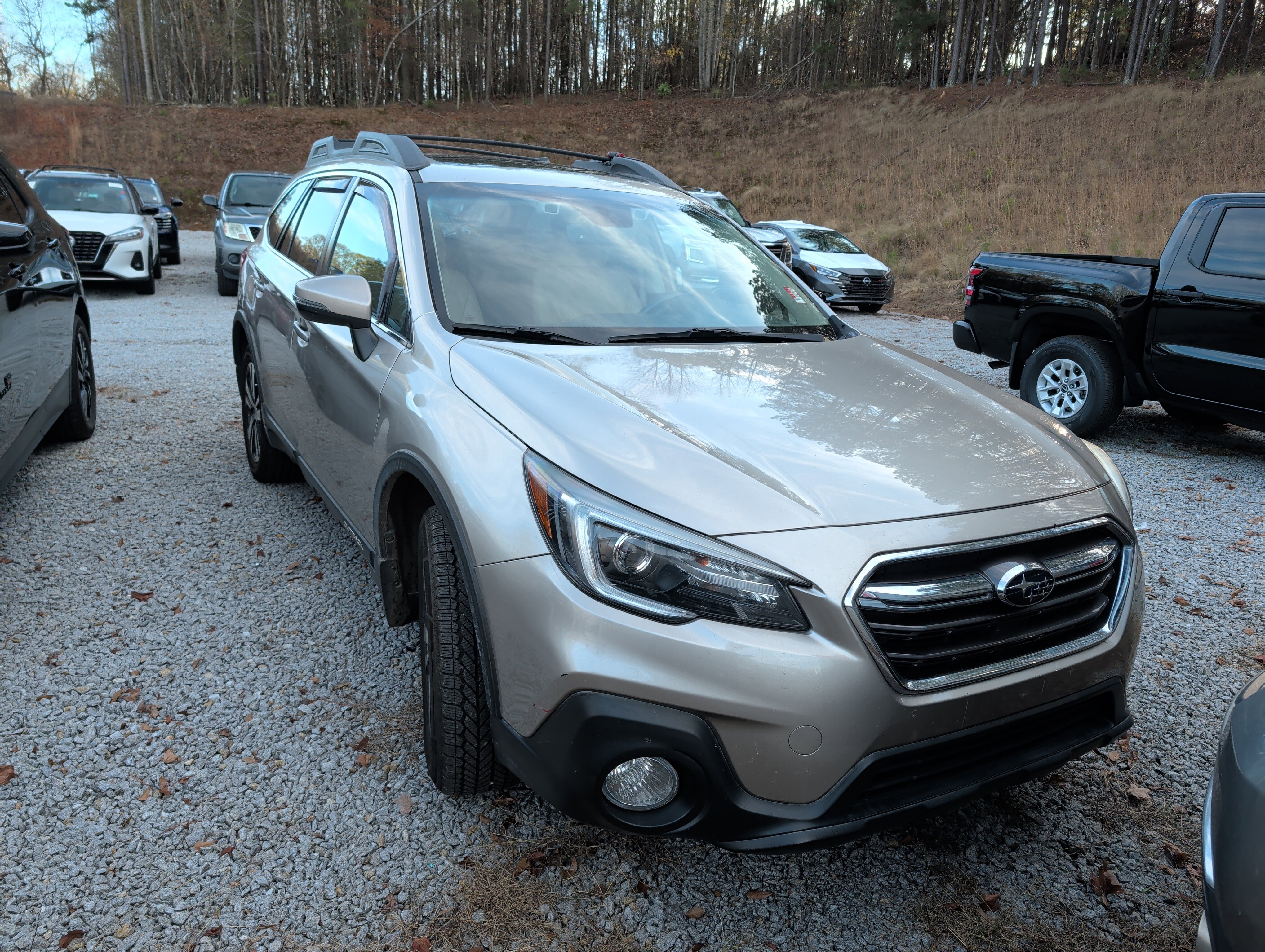 2019 Subaru Outback Limited's photo