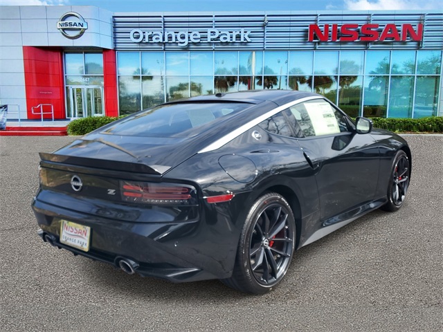 2025 Nissan Z Performance photo 2