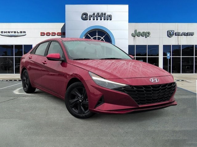 2023 Hyundai Elantra SEL's photo