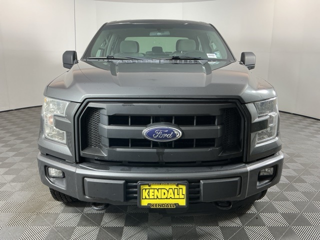 2016 Ford F-150 XL photo 2
