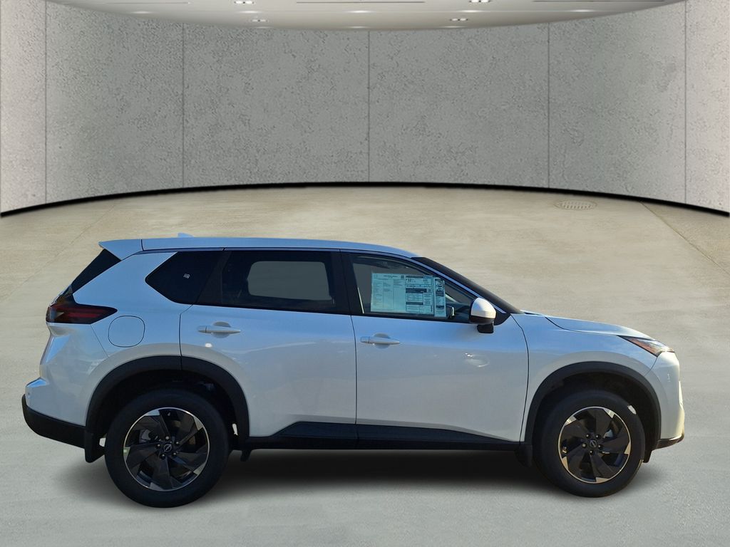 2026 Nissan Rogue SV photo 3
