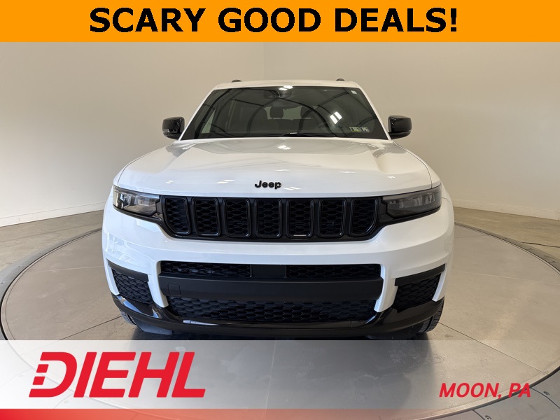 2021 Jeep Grand Cherokee Altitude Sport photo 2