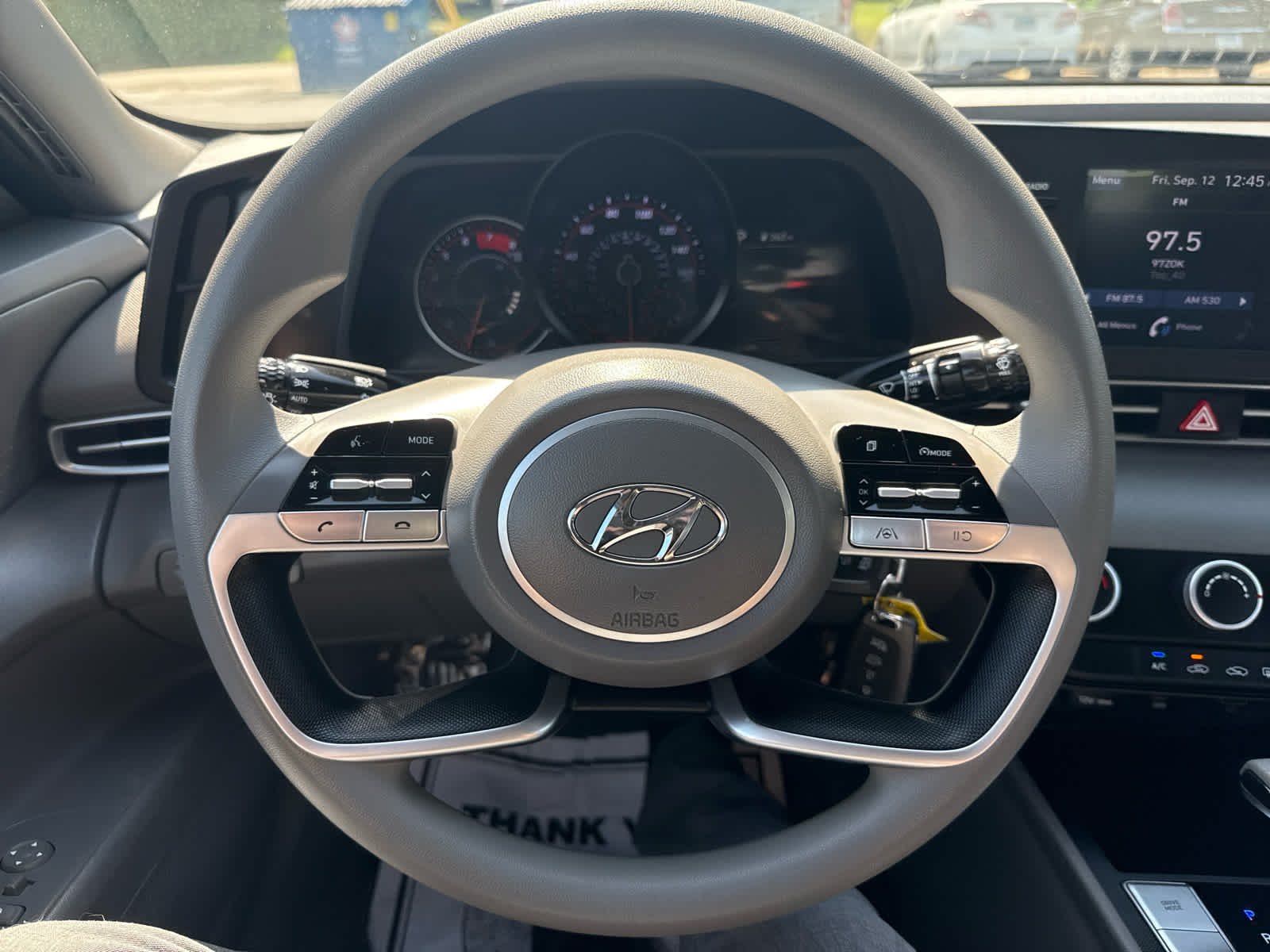 2021 Hyundai Elantra SE photo 17