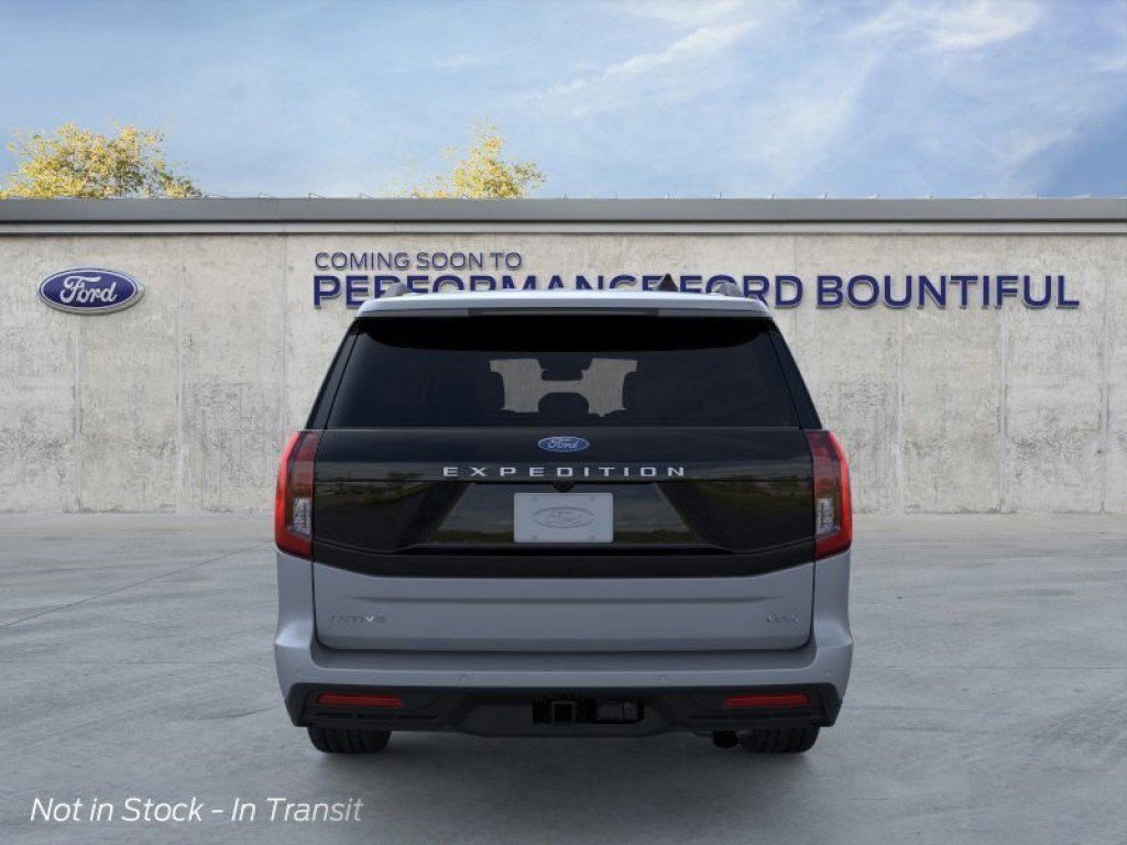 2025 Ford Expedition MAX photo 3