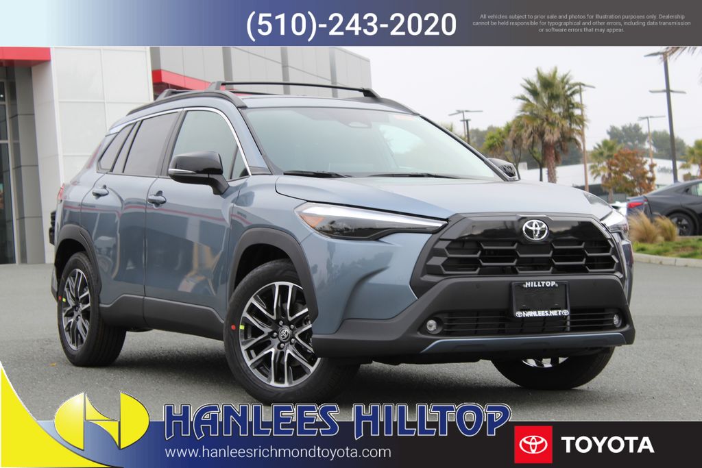 2026 Toyota Corolla Cross XLE's photo