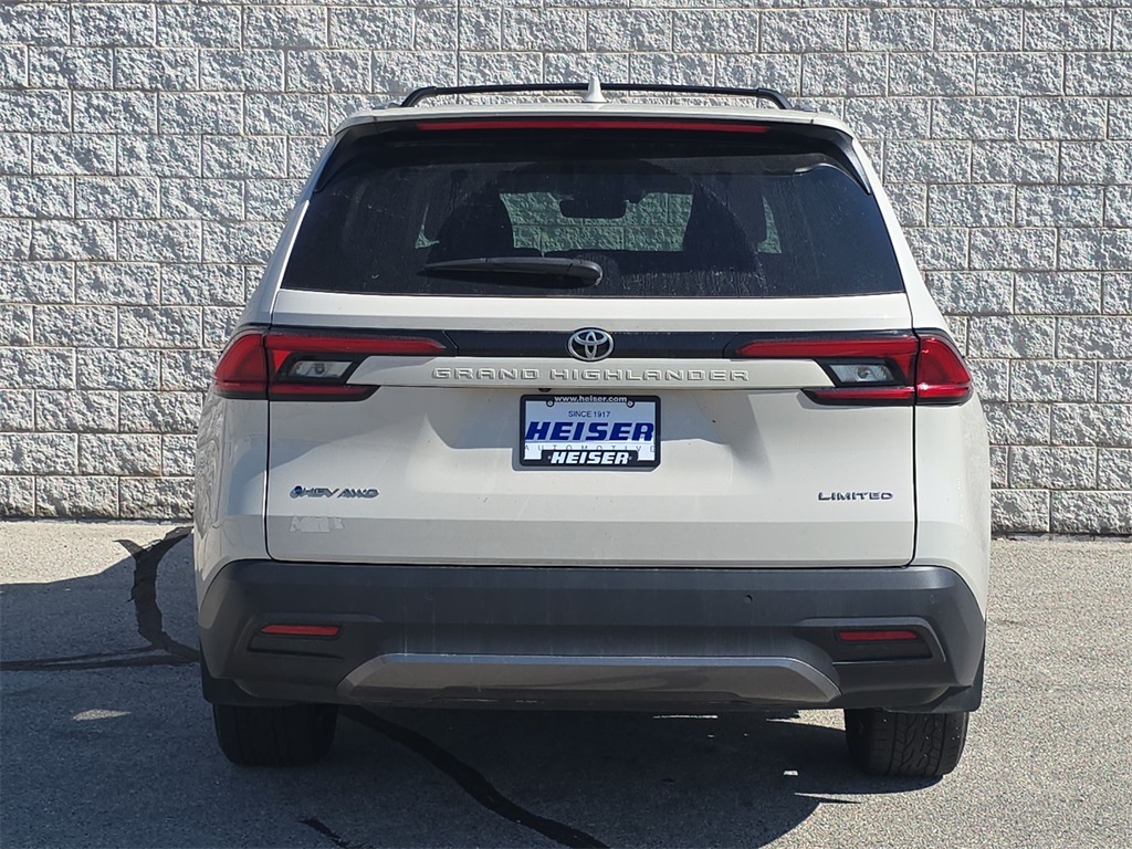 2024 Toyota Grand Highlander Hybrid Limited photo 11