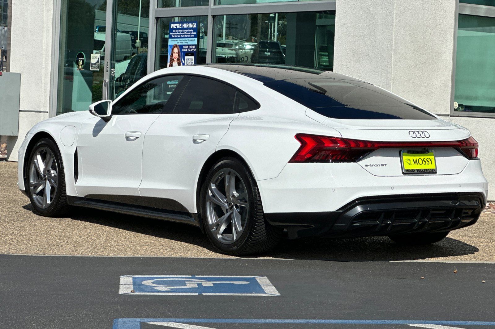 2022 Audi e-tron GT Premium Plus photo 6