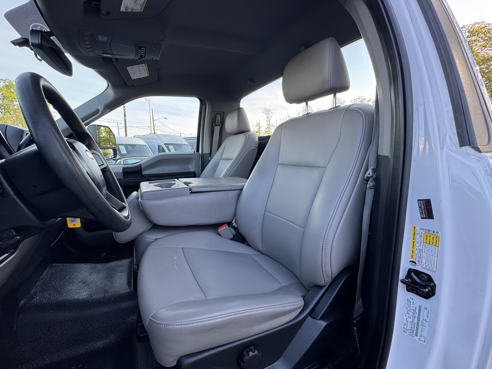 2019 Ford F-250 XL photo 12