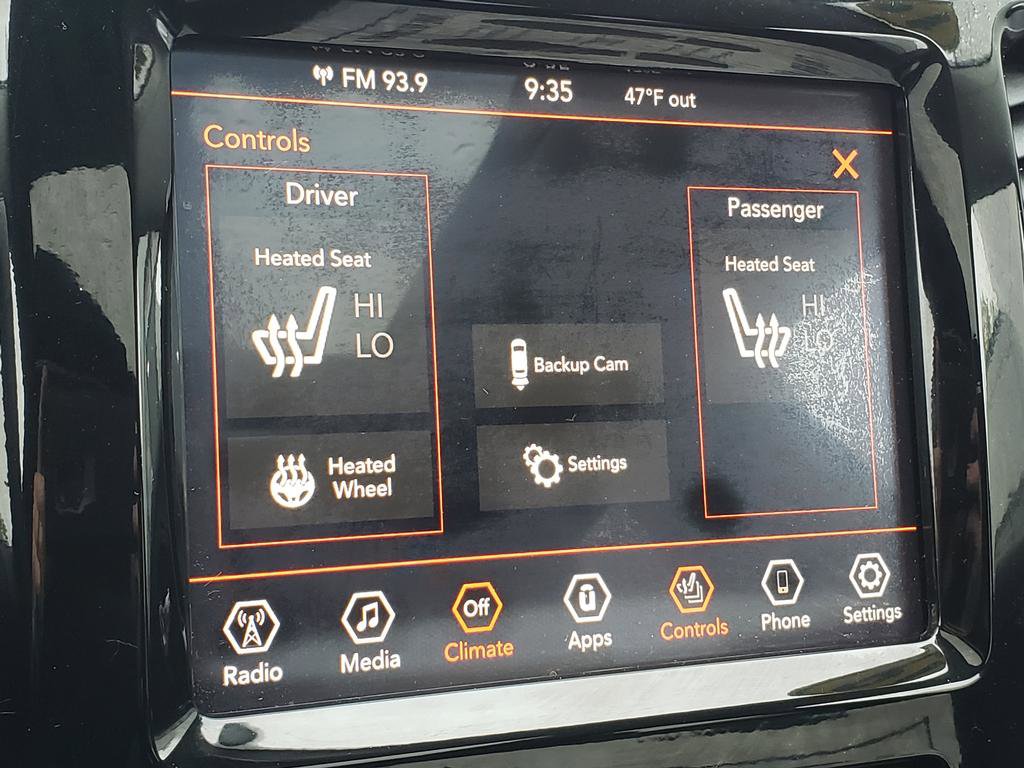 2019 Jeep Cherokee Limited photo 19