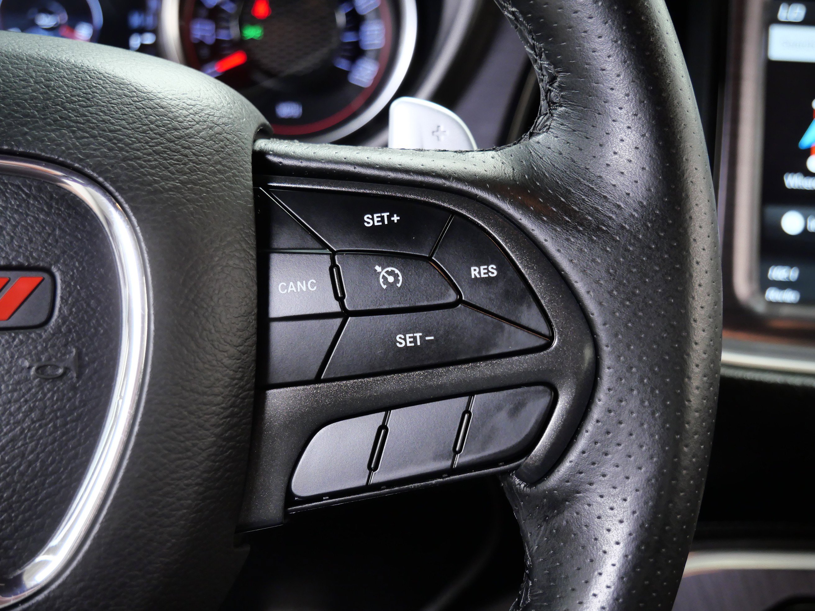 2018 Dodge Challenger 392 Scat Pack Shaker photo 23