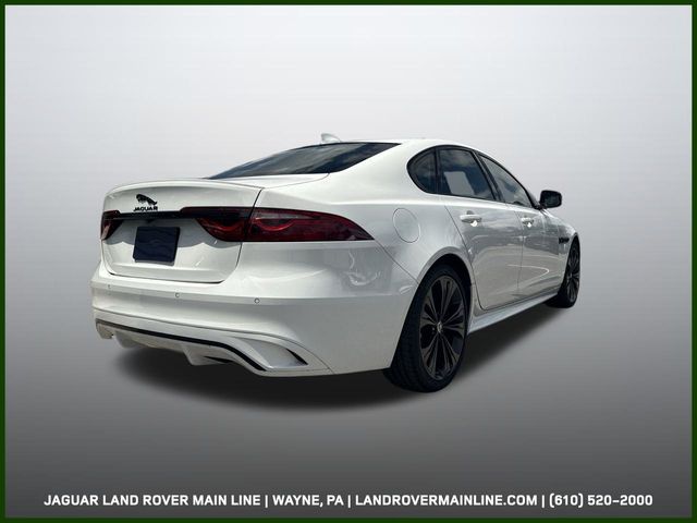 2024 Jaguar XF P300 R-Dynamic SE photo 5
