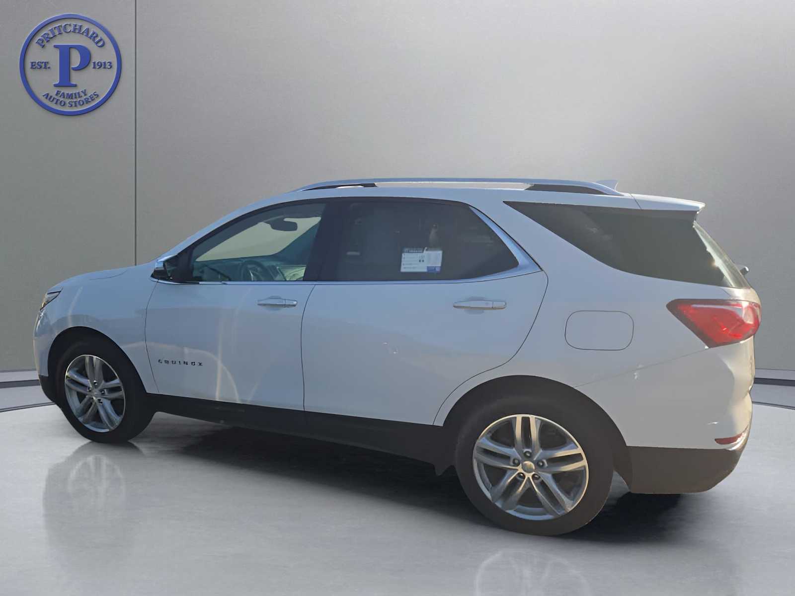 Used 2019 Chevrolet Equinox Premier with VIN 2GNAXYEXXK6168752 for sale in Britt, IA