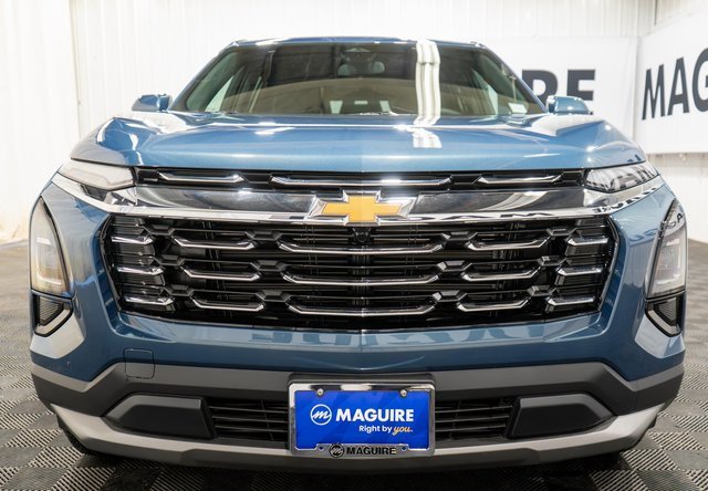 2026 Chevrolet Equinox LT photo 3