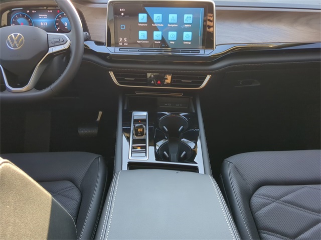 2026 Volkswagen Atlas SE Technology photo 16