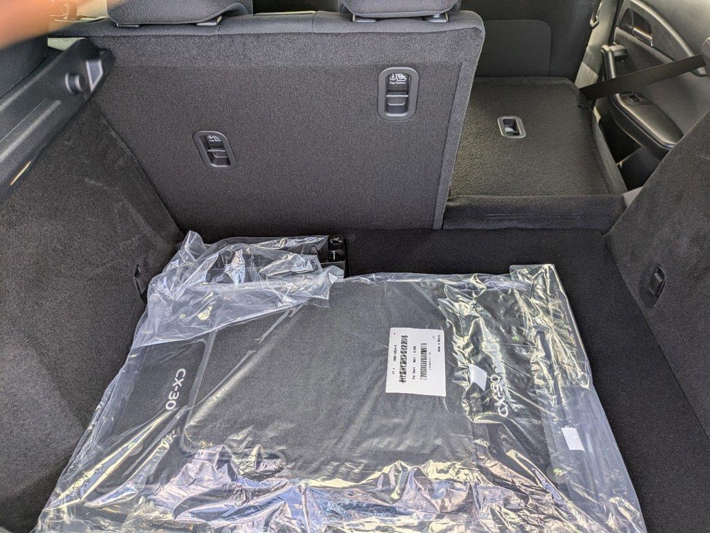 2025 Mazda CX-30 2.5 S photo 12