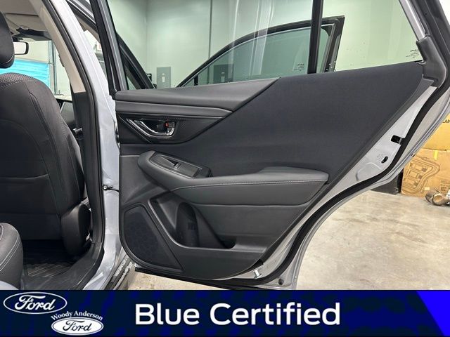 2025 Subaru Outback Premium photo 24