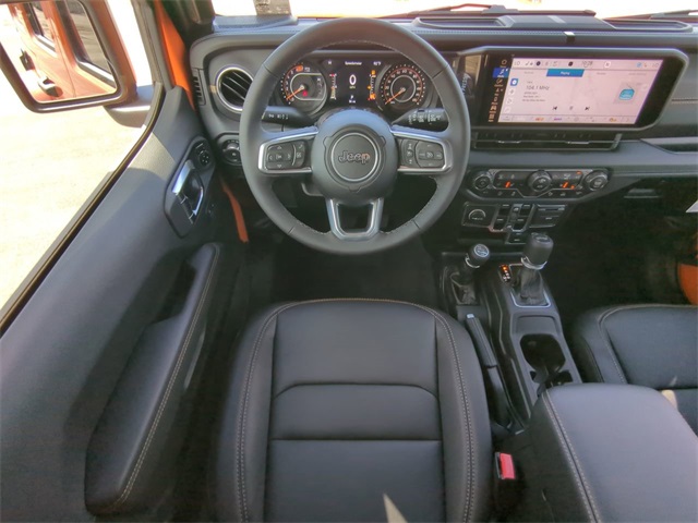 2025 Jeep Wrangler Sahara photo 14