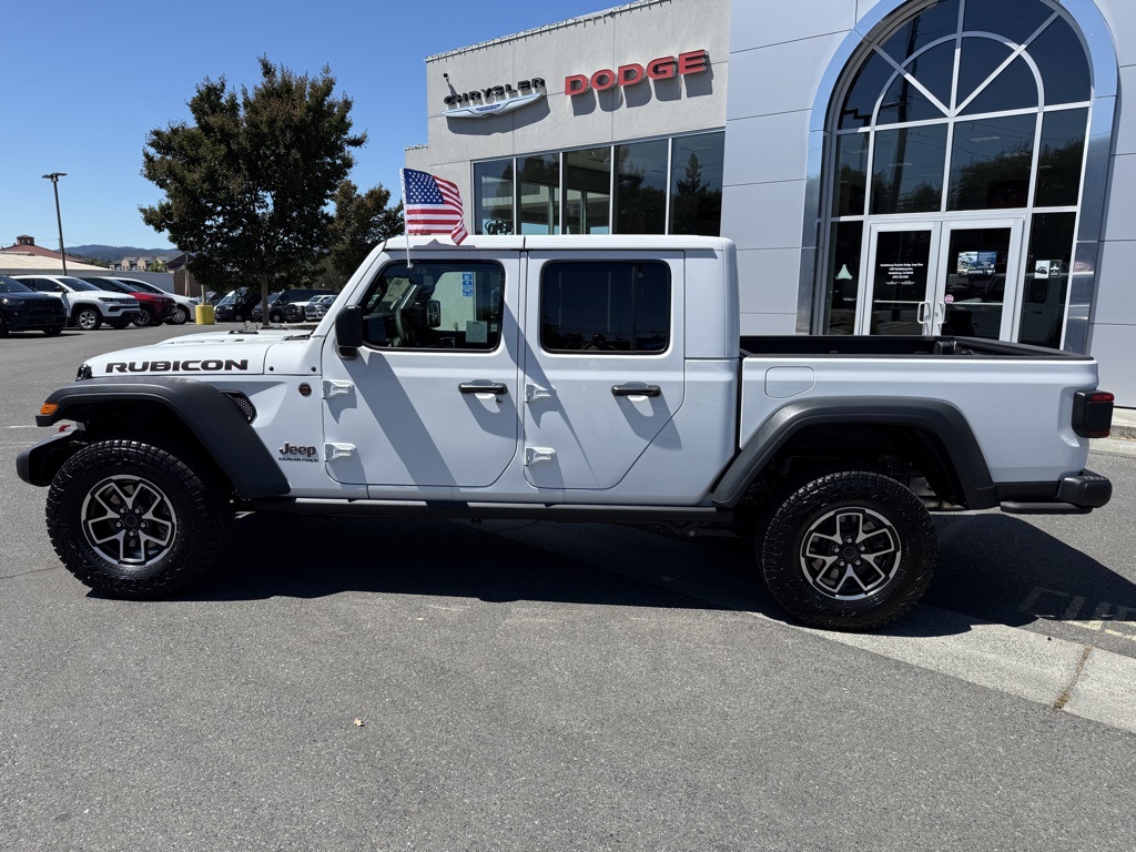 2025 Jeep Gladiator Rubicon photo 2