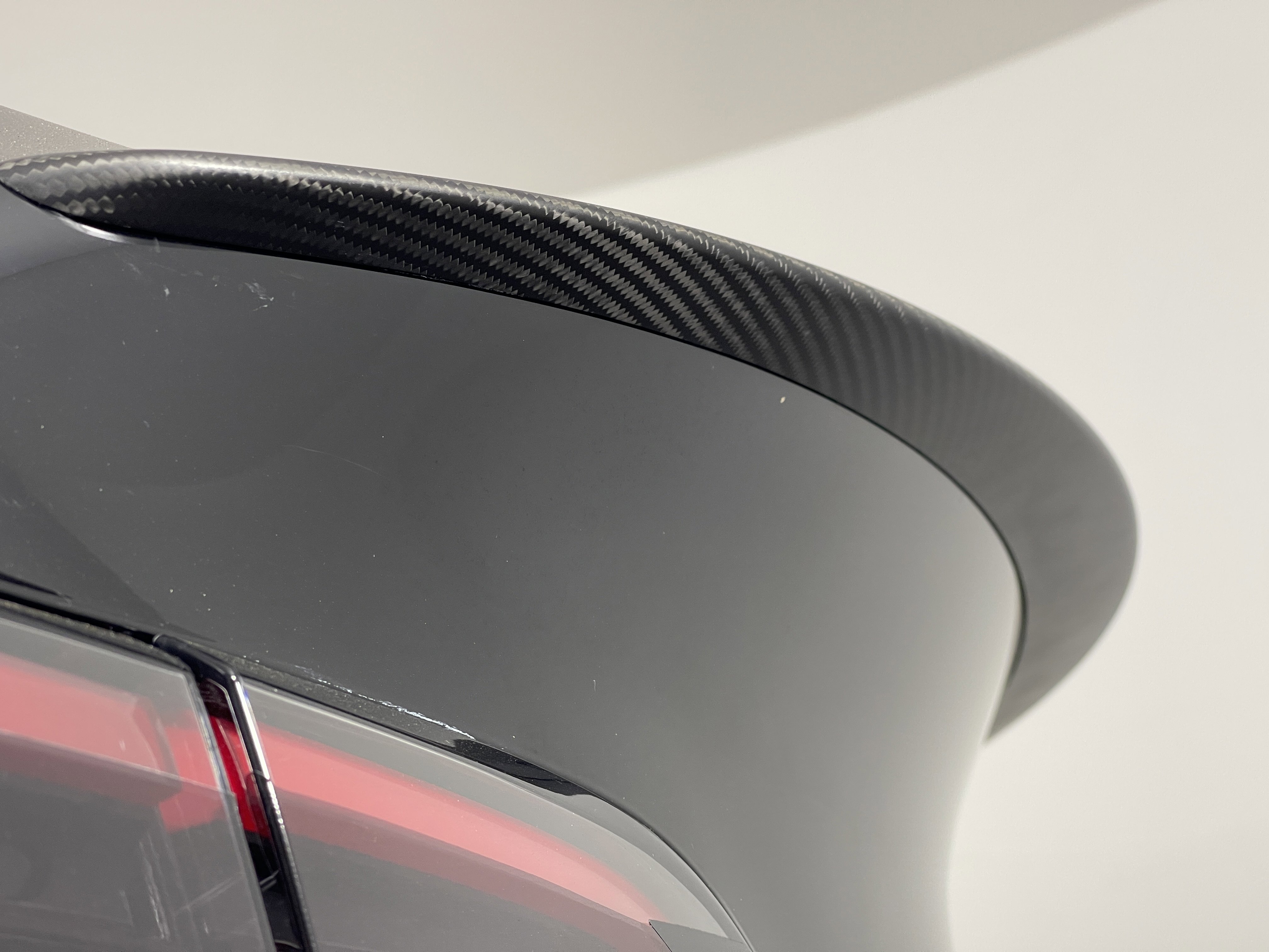 2024 Tesla Model Y Long Range photo 2