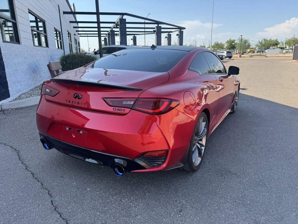 2022 Infiniti Q60 Red Sport 400 photo 4