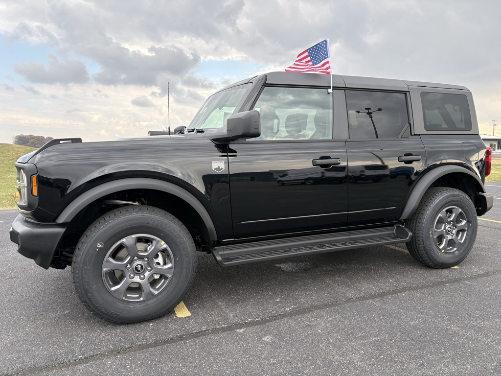 2025 Ford Bronco 4-Door Big Bend's photo