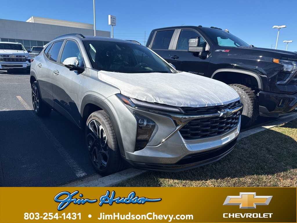 2026 Chevrolet Trax RS's photo