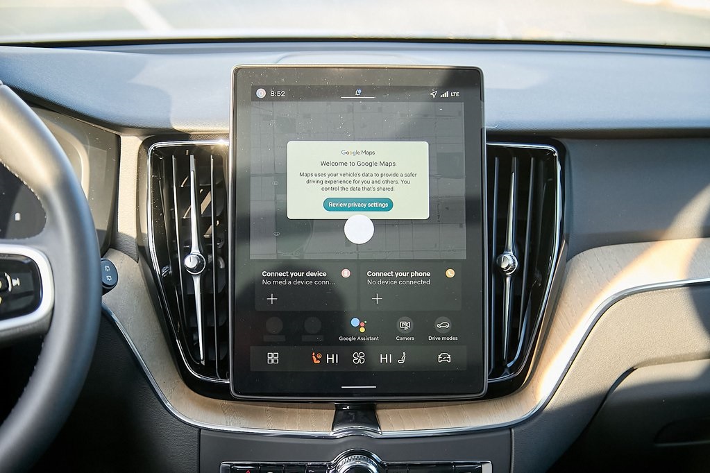 2026 VOLVO XC60 - Image 26