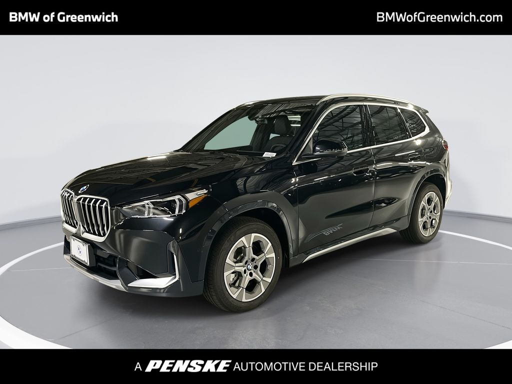 2026 BMW X1 28i's photo