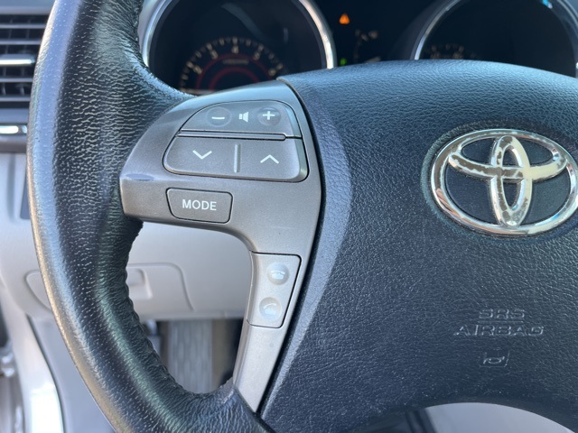 2010 Toyota Highlander Limited photo 20