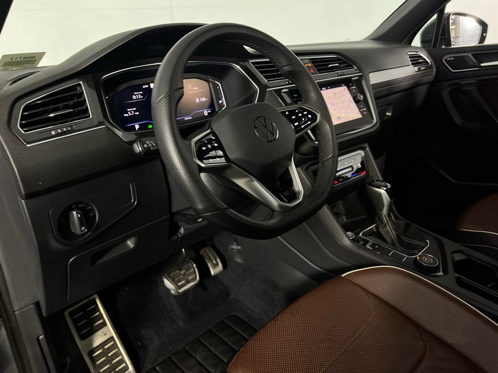 2022 Volkswagen Tiguan SEL Premium R-Line photo 20