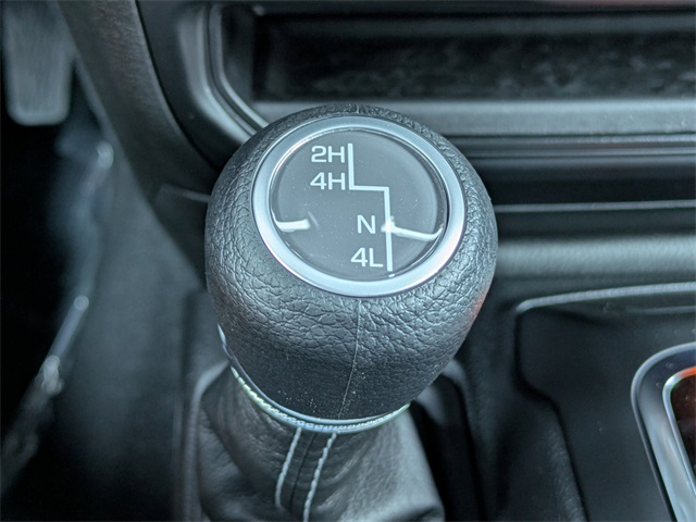 2025 Jeep Wrangler Sport S photo 31