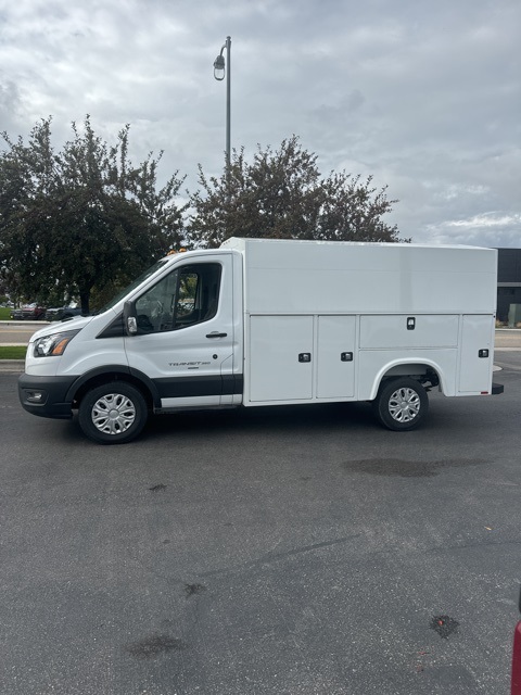 2024 Ford Transit photo 2