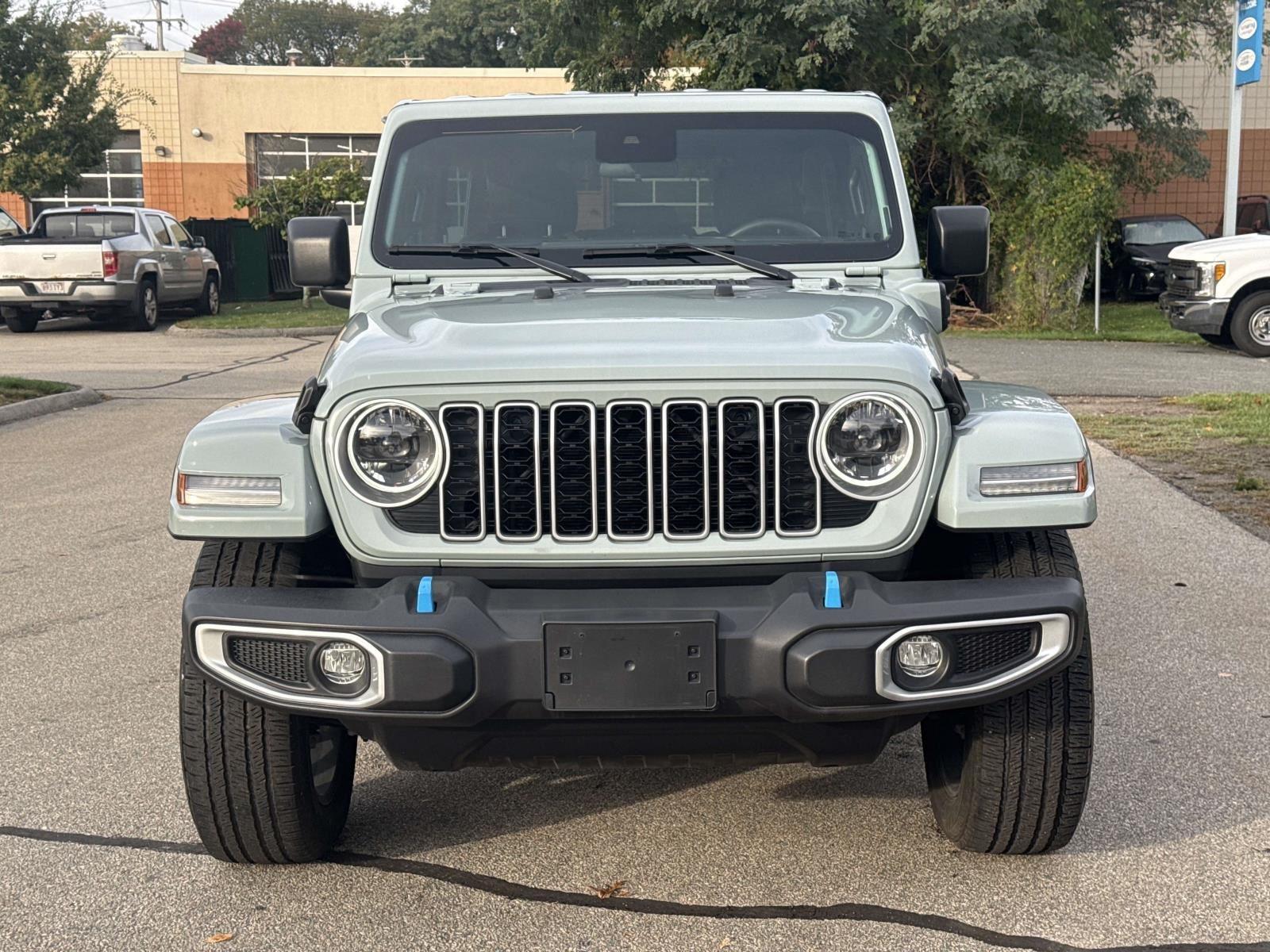 2024 Jeep Wrangler 4xe Sahara photo 2